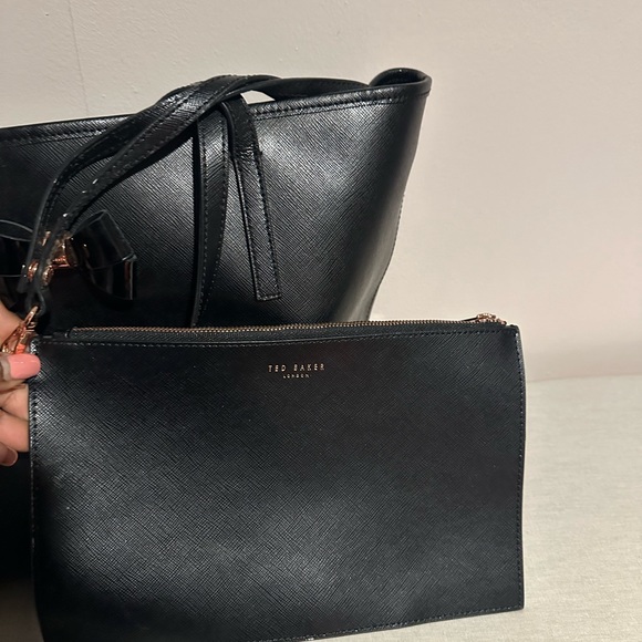 TED BAKER Tote Bag with pouch . Used - Picture 6 of 7